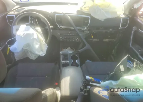 2021 Kia Sportage Lx z USA, uszkodzony, nr VIN KNDPMCAC0M7926294